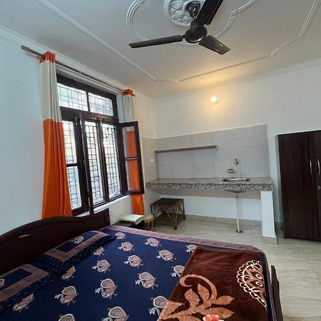 Anjali Home Stay Rishīkesh Exteriör bild