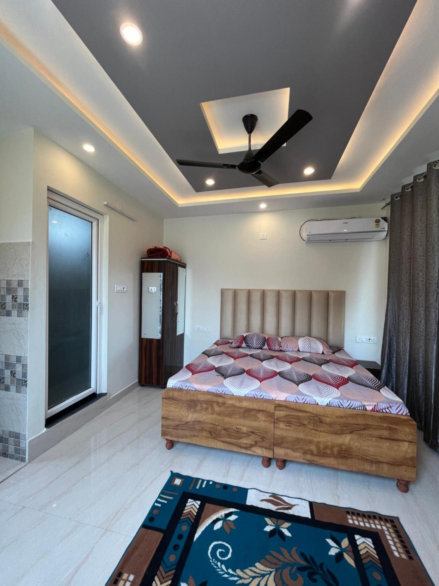 Anjali Home Stay Rishīkesh Exteriör bild