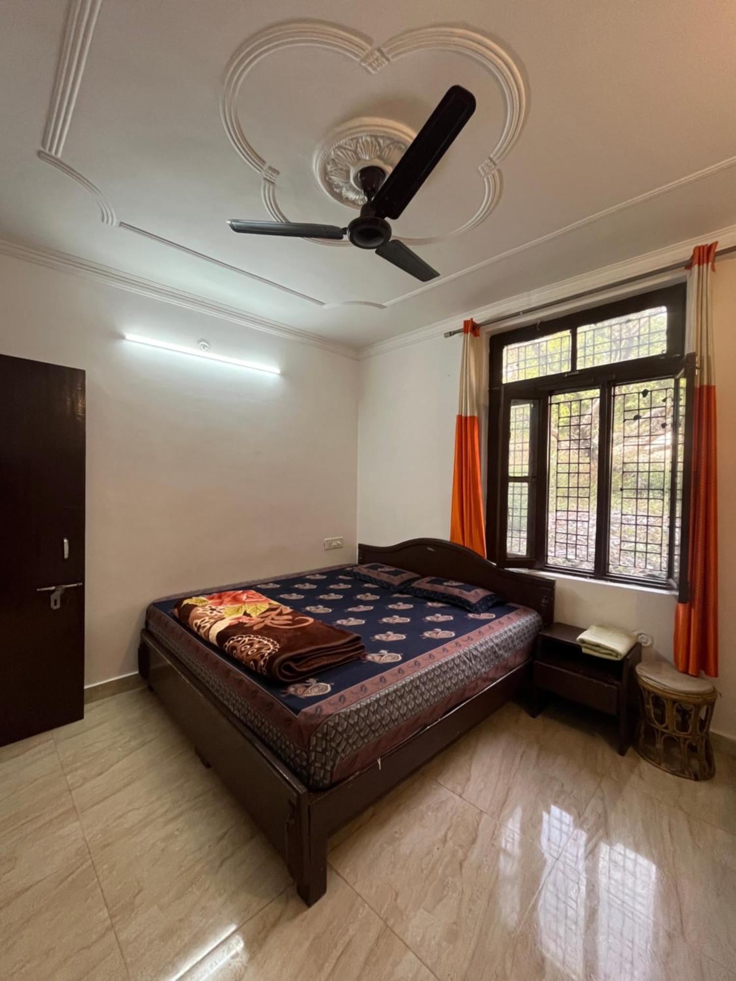 Anjali Home Stay Rishīkesh Exteriör bild