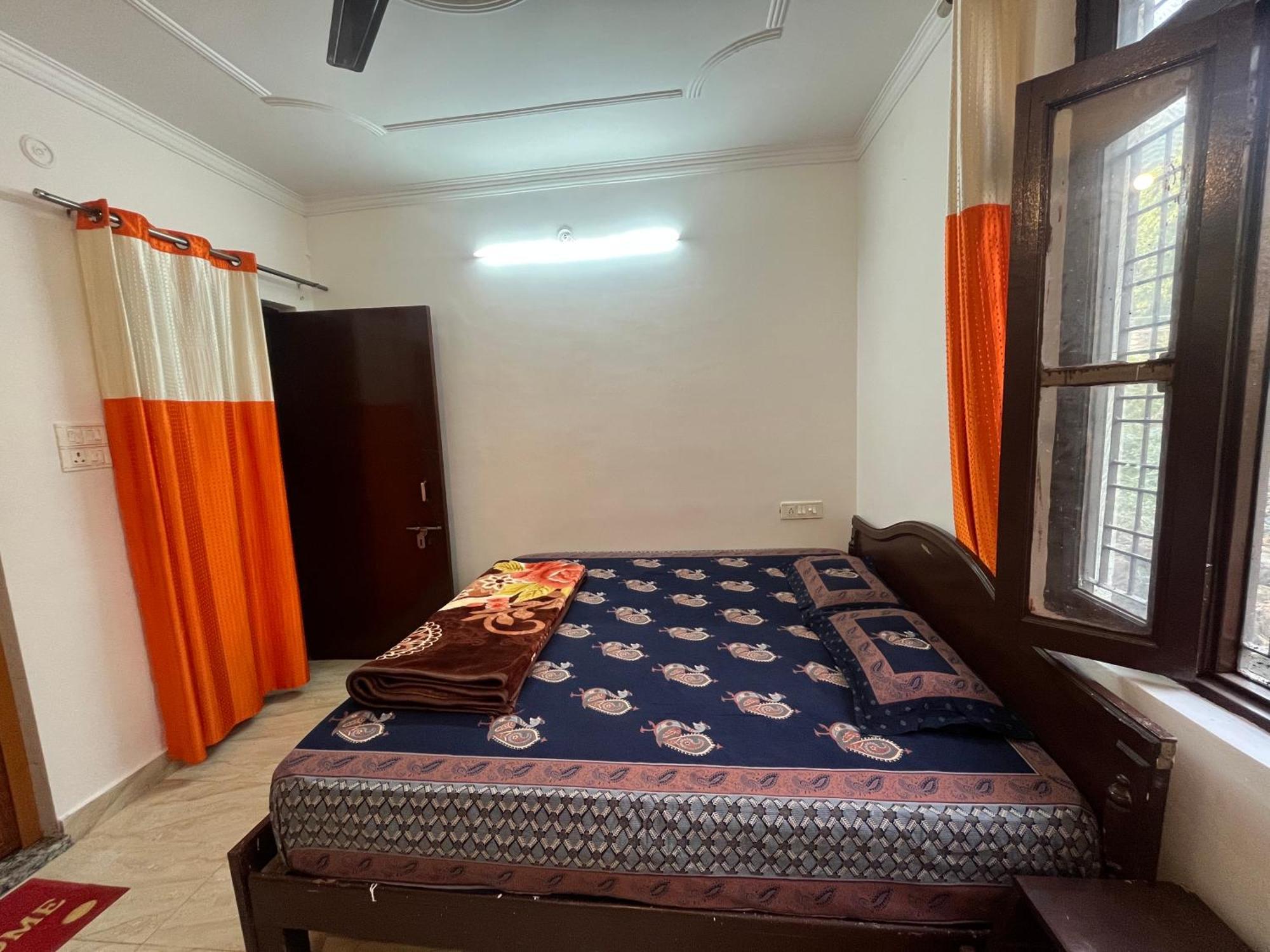 Anjali Home Stay Rishīkesh Exteriör bild