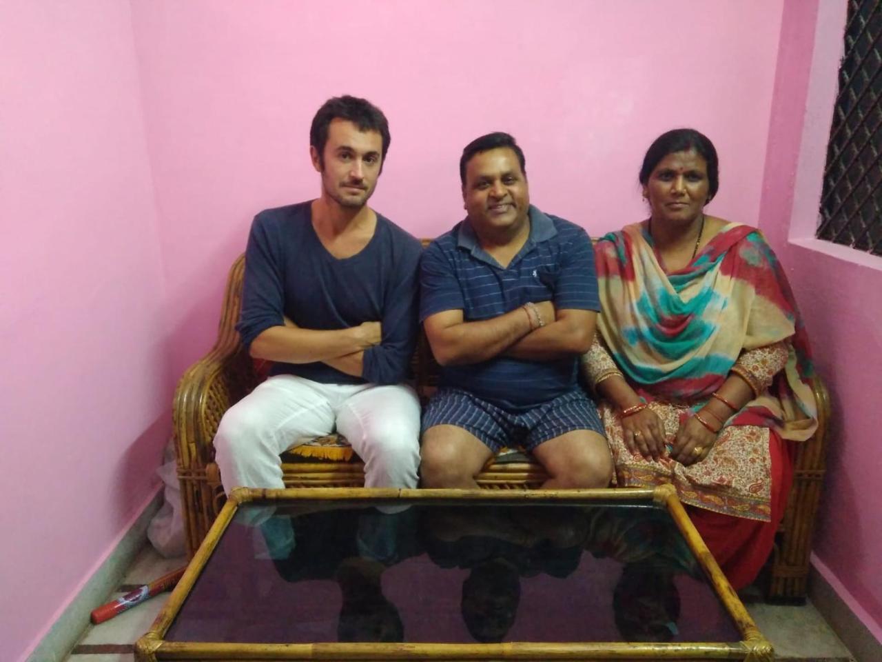 Anjali Home Stay Rishīkesh Exteriör bild